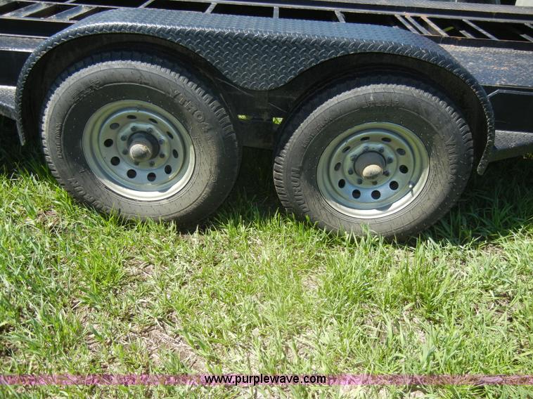 image for item K9754 2002 44' CTC gooseneck flatbed car trailer