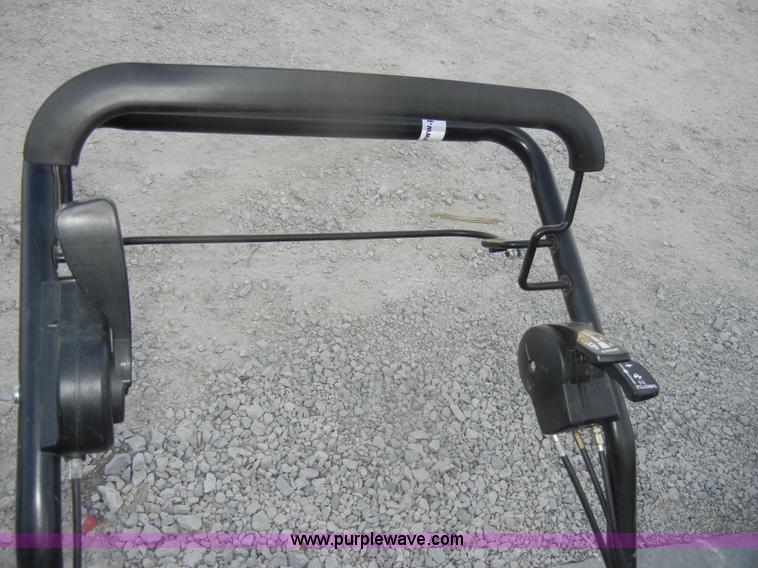 image for item M9540 John Deere WE85 push mower with bagger