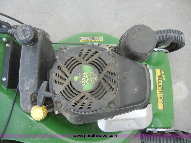 image for item M9541 John Deere WE85 push mower with bagger