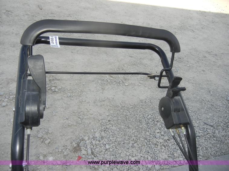 image for item M9541 John Deere WE85 push mower with bagger