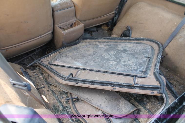 image for item O9270 1997 Jeep Wrangler SUV