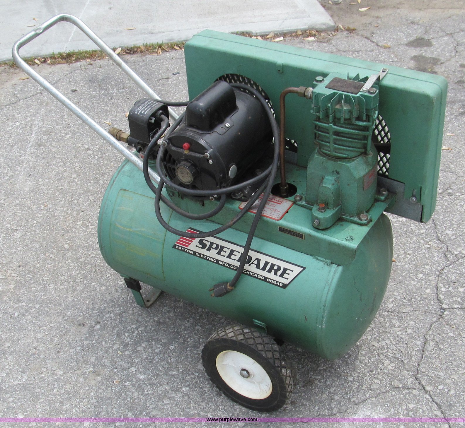 Speedaire portable electric air compressor in Kansas City, MO Item