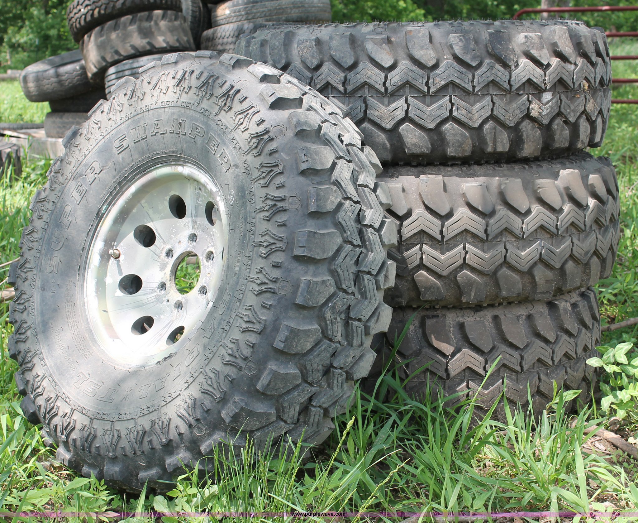 35 Super Swampers : Interco Super Swamper TSL/Bogger Tires – GGNYU