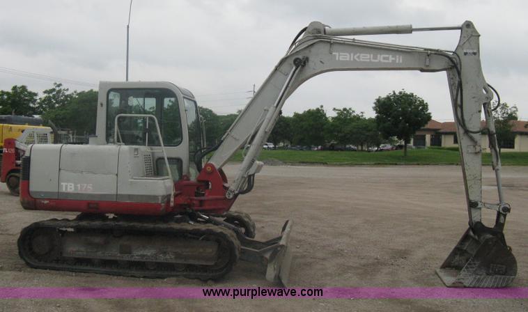 image for item A6328 2003 Takeuchi TB175 excavator