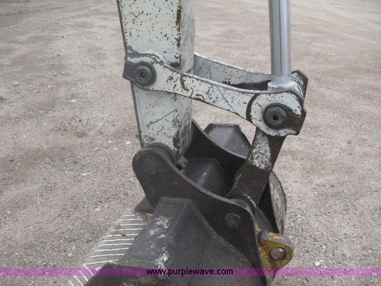 image for item A6328 2003 Takeuchi TB175 excavator