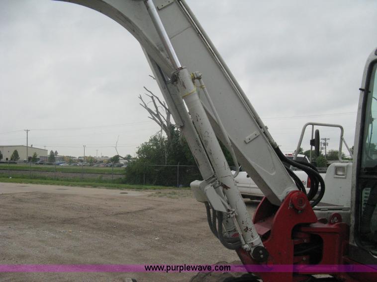 image for item A6328 2003 Takeuchi TB175 excavator