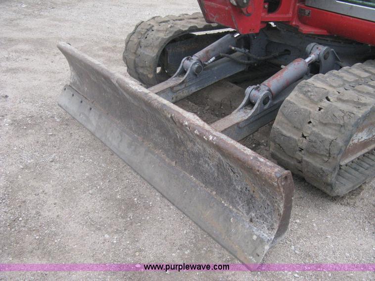 image for item A6328 2003 Takeuchi TB175 excavator