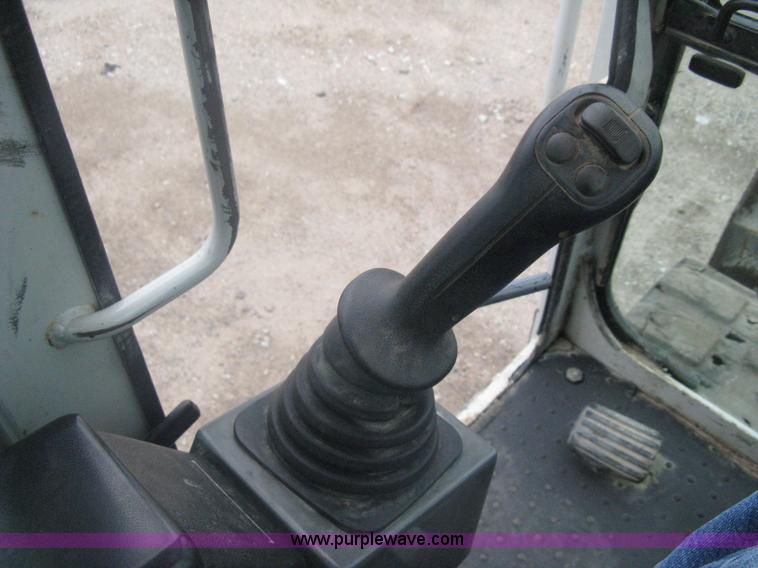 image for item A6328 2003 Takeuchi TB175 excavator