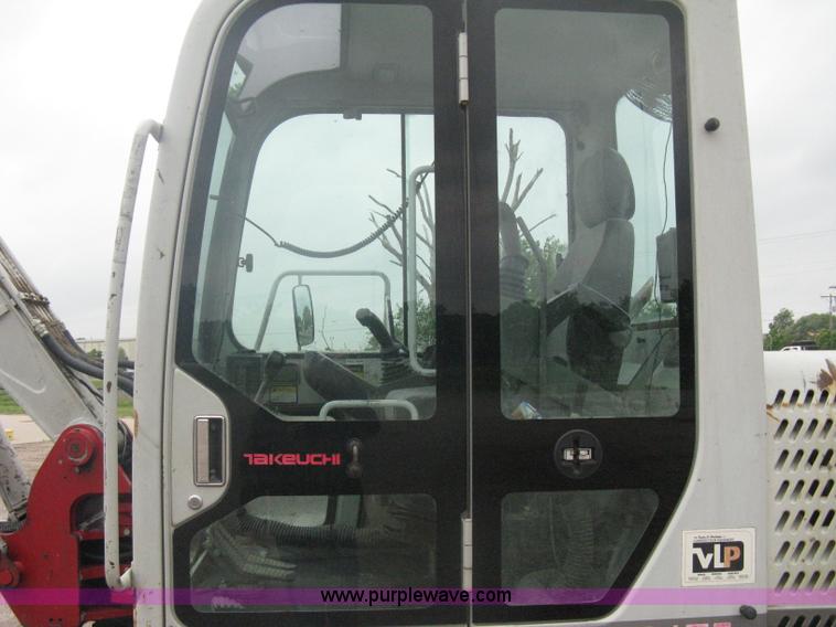 image for item A6328 2003 Takeuchi TB175 excavator