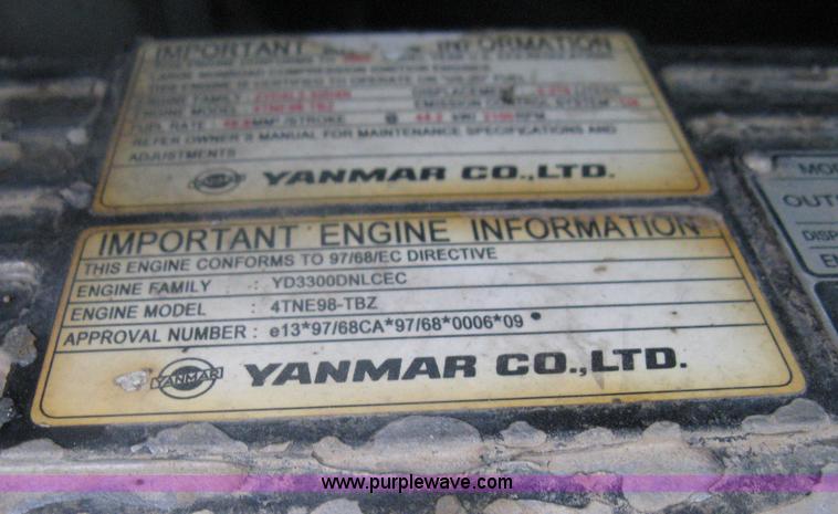 image for item A6328 2003 Takeuchi TB175 excavator