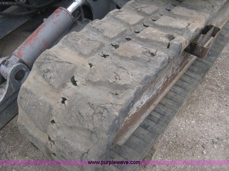 image for item A6328 2003 Takeuchi TB175 excavator