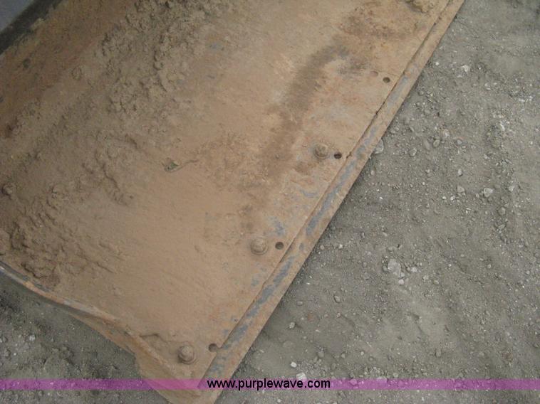 image for item A6329 1999 Takeuchi TL126 track skid steer