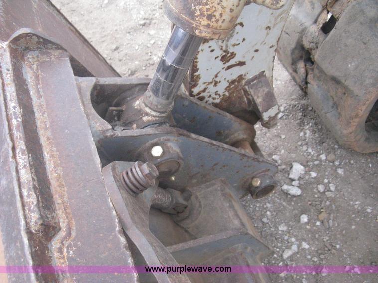 image for item A6329 1999 Takeuchi TL126 track skid steer