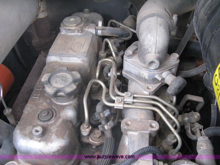 image for item A6329 1999 Takeuchi TL126 track skid steer