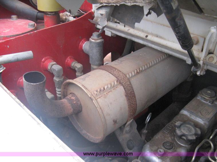 image for item A6329 1999 Takeuchi TL126 track skid steer