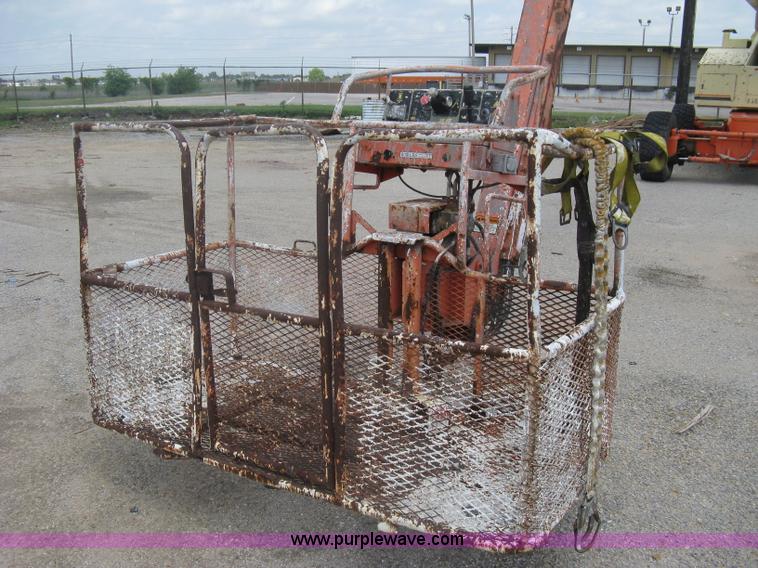 image for item A6338 1998 JLG 120HX telescoping boom lift