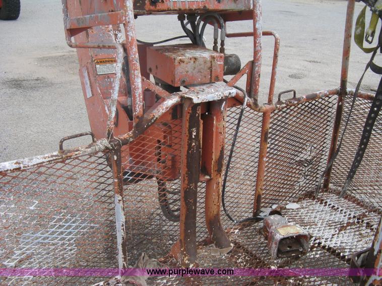 image for item A6338 1998 JLG 120HX telescoping boom lift