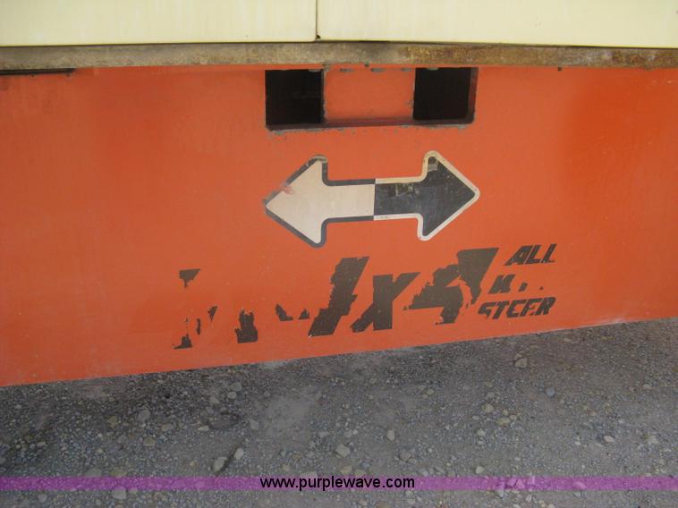 image for item A6338 1998 JLG 120HX telescoping boom lift