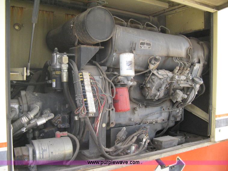 image for item A6338 1998 JLG 120HX telescoping boom lift