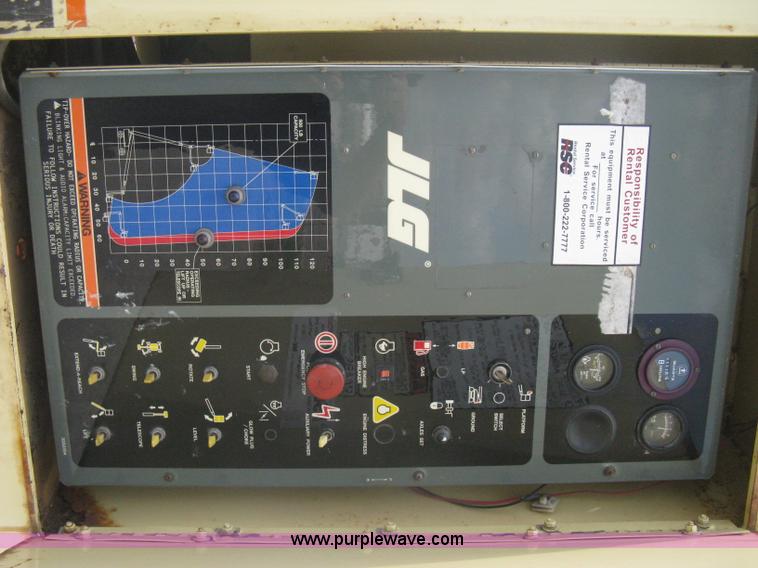 image for item A6338 1998 JLG 120HX telescoping boom lift