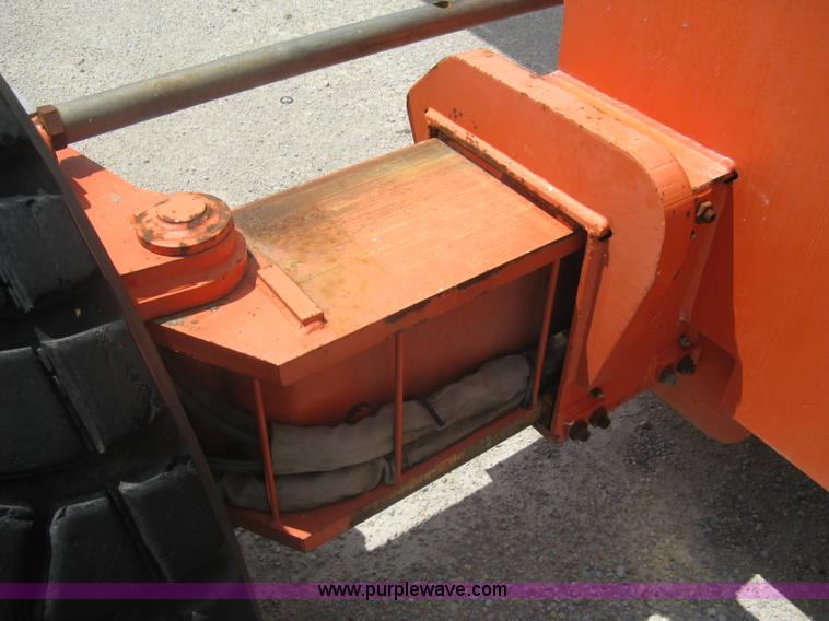 image for item A6338 1998 JLG 120HX telescoping boom lift