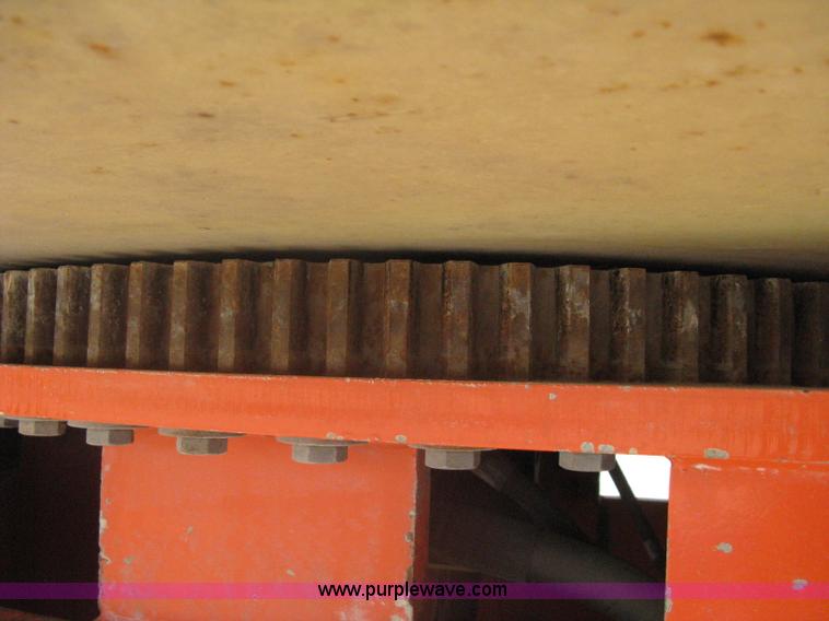 image for item A6338 1998 JLG 120HX telescoping boom lift