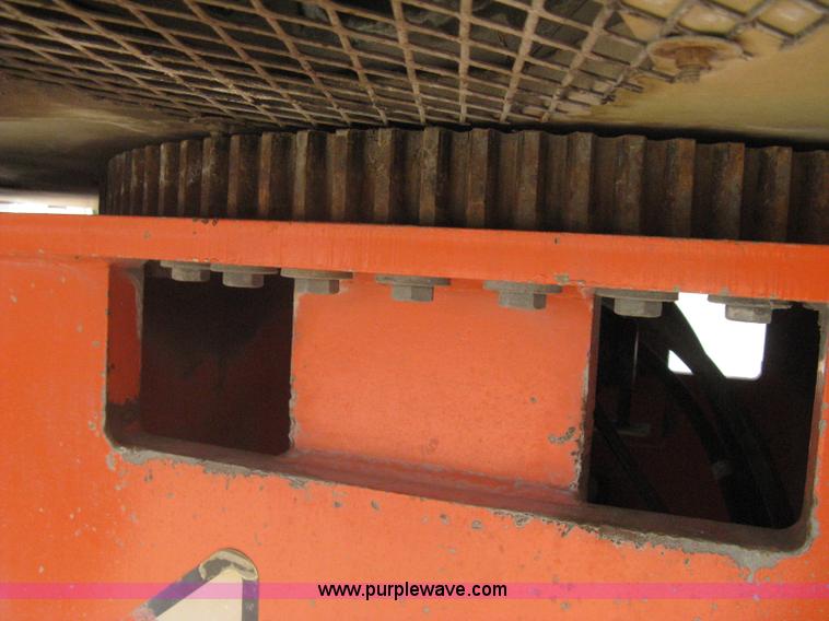 image for item A6338 1998 JLG 120HX telescoping boom lift