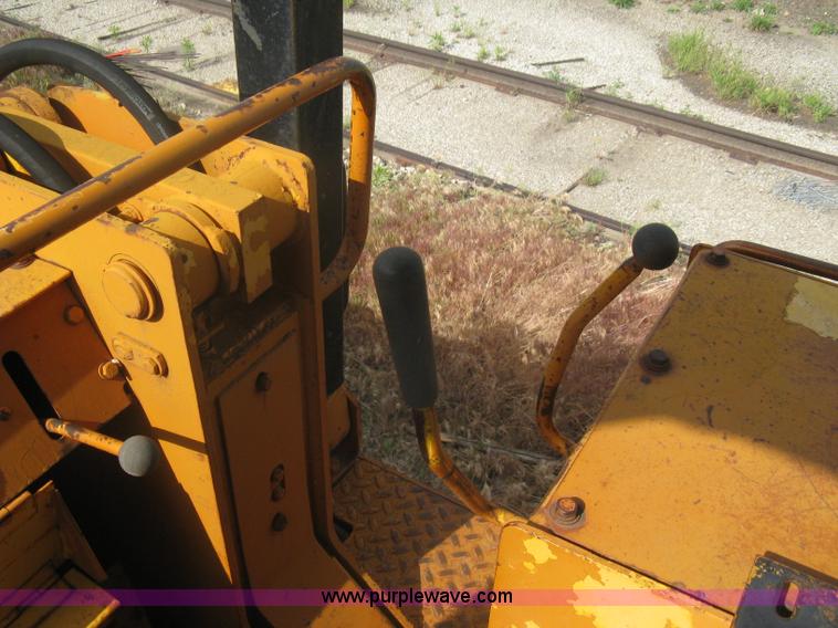 image for item A6346 1973 Case 1150B track loader