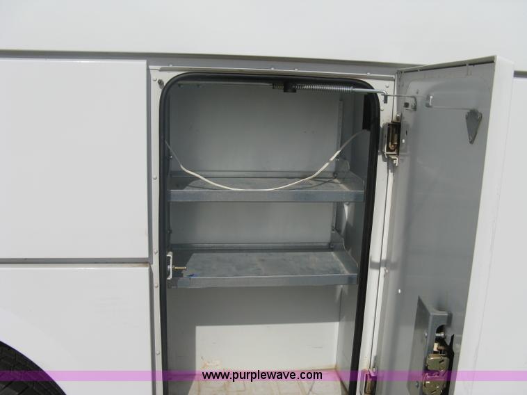 image for item A6367 2008 Ford F350 XL Super Duty utility box truck