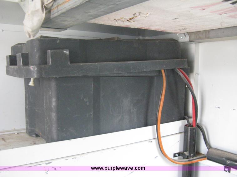 image for item A6367 2008 Ford F350 XL Super Duty utility box truck