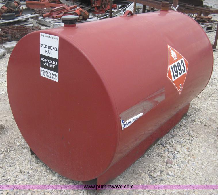 image for item A6376 300 gallon fuel tank