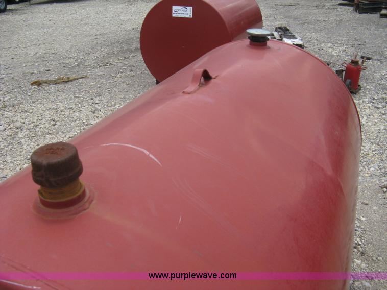 image for item A6376 300 gallon fuel tank
