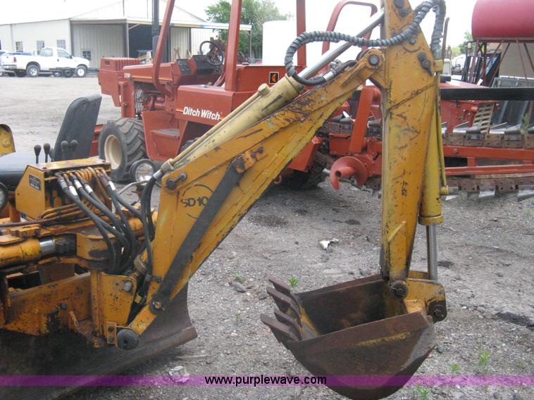 image for item A6380 Case Davis FleetLine 30+4 trencher/backhoe
