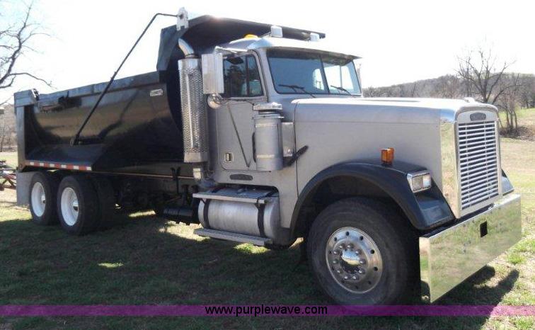 image for item B1276 1996 Freightliner Classic tandem axle dump truck