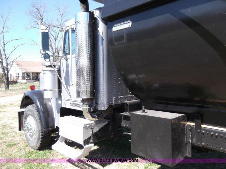 image for item B1276 1996 Freightliner Classic tandem axle dump truck