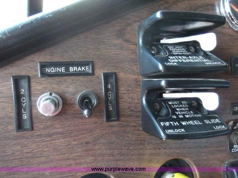 image for item B1276 1996 Freightliner Classic tandem axle dump truck