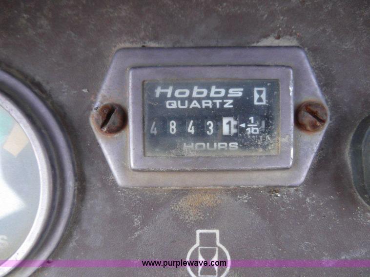 image for item B1289 2000 Case 850G wide track dozer