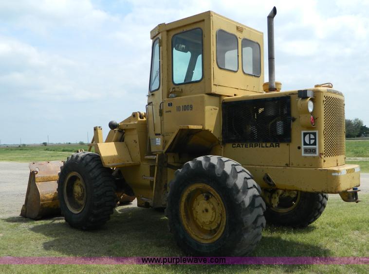 image for item B3674 1970 Caterpillar 930 wheel loader
