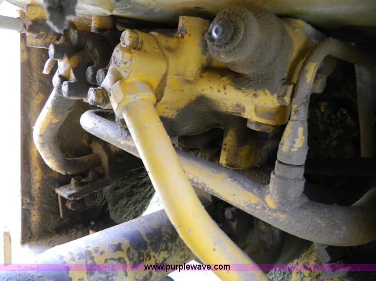 image for item B3674 1970 Caterpillar 930 wheel loader