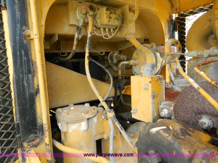 image for item B3674 1970 Caterpillar 930 wheel loader