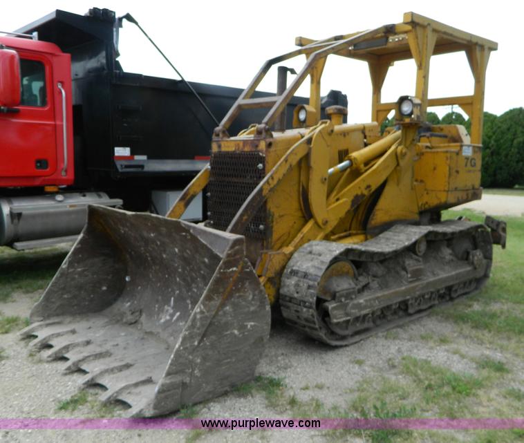 image for item B3676 1972 Allis-Chalmers 7G Series B crawler loader