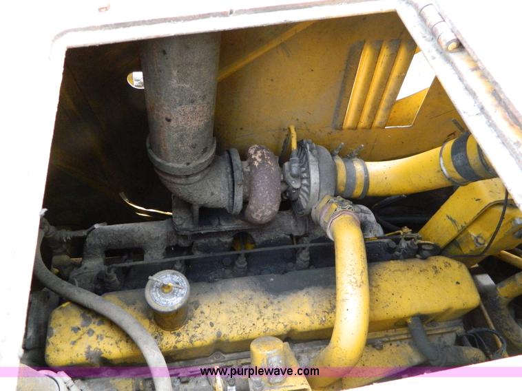 image for item B3676 1972 Allis-Chalmers 7G Series B crawler loader