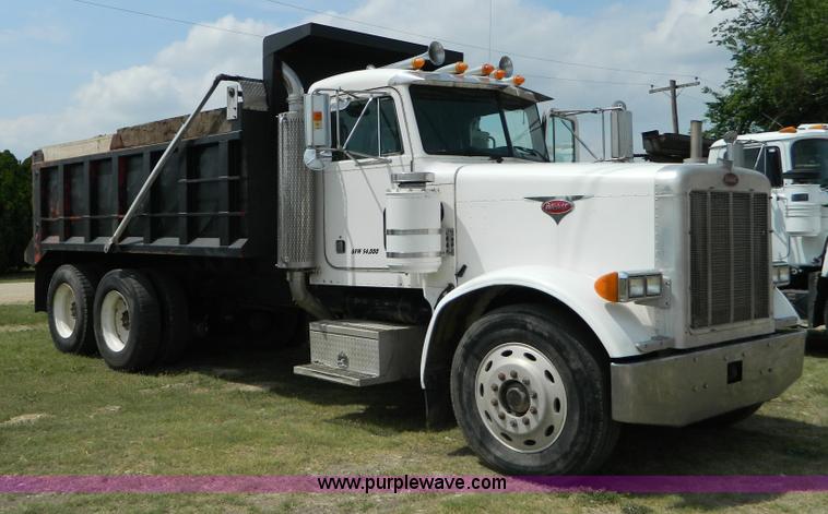image for item B3679 1991 Peterbilt 359 dump truck