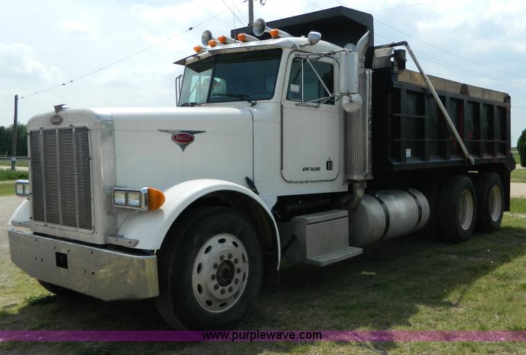image for item B3679 1991 Peterbilt 359 dump truck