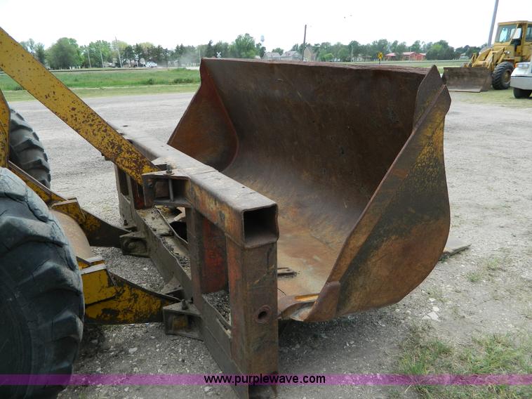 image for item B3680 Fiat-Allis 545H wheel loader
