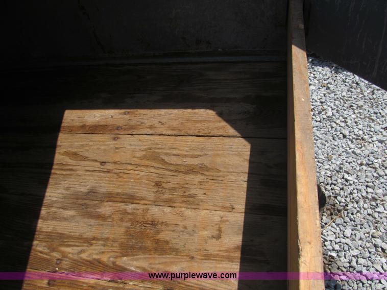 image for item B5135 Ideal single axle utility trailer