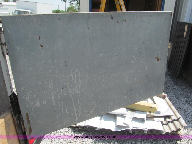 image for item B5135 Ideal single axle utility trailer