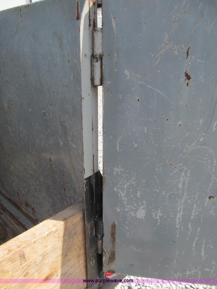 image for item B5135 Ideal single axle utility trailer