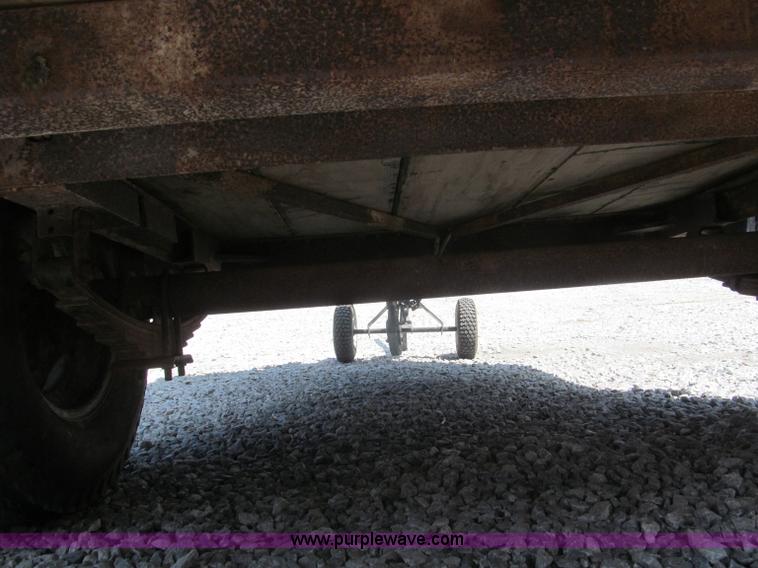 image for item B5135 Ideal single axle utility trailer