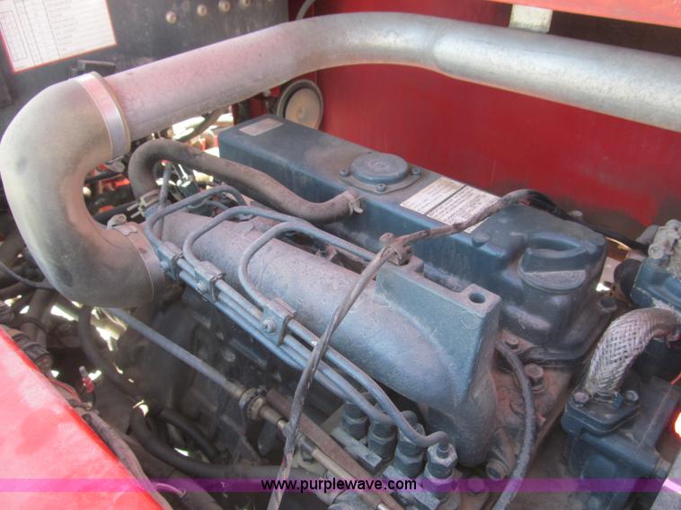 image for item B5136 2004 Moffett M5500RT forklift